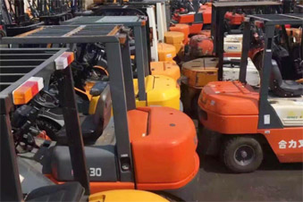 免費(fèi)提供地面、墻面、電梯保護(hù)